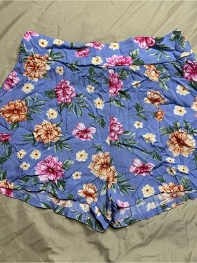 Ambiance Apparel Lavender Floral High-Waist Shorts Large Elastic waist & tie